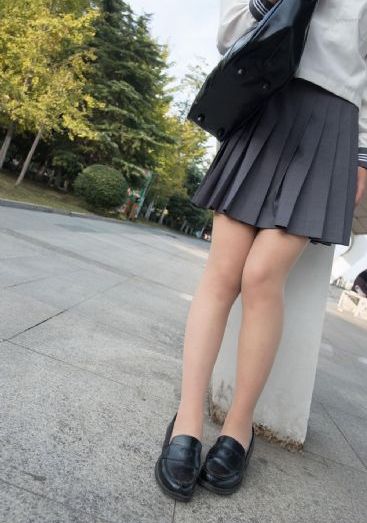 国内视频偷拍久久伊人网_高清超清免费观看
