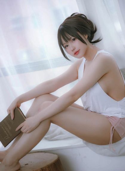 欧美巨胸大乳hitomi_1080高清完整版