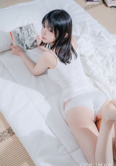 美女日出水_影音先锋资源