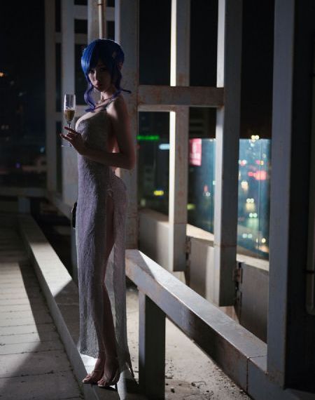 白嫩美女精品一区二区三区_高清免费观看视频