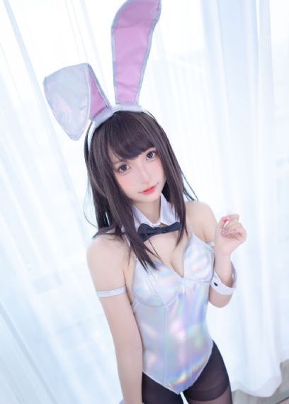 欧美日批_手机免费播放动漫