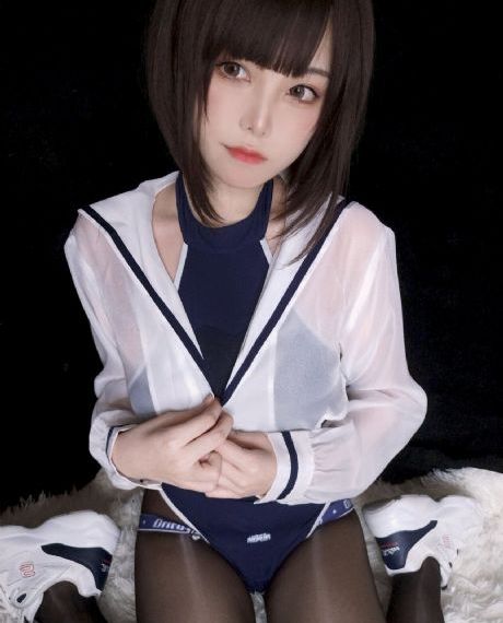 亚州av综合色区无码一区_720电影全集观看