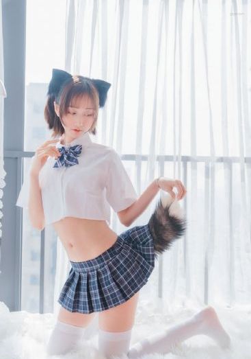 每日制服丝袜人妻无码_国产在线视频
