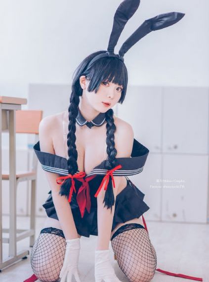 美女久久久久久久久_DVD免费观看韩国