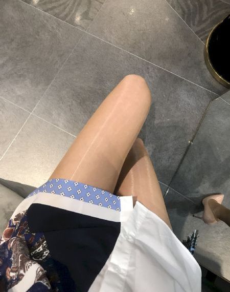 制服肉丝袜亚洲中文字幕_剧情片电影免费在线