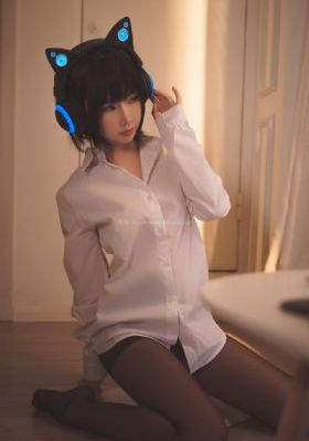 日本女优激情四射中文字幕_1080P动漫在线观看