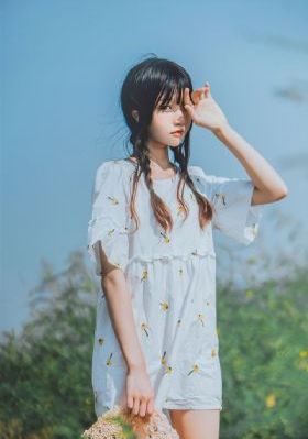 日日摸日日碰人人澡_HD电影完整版